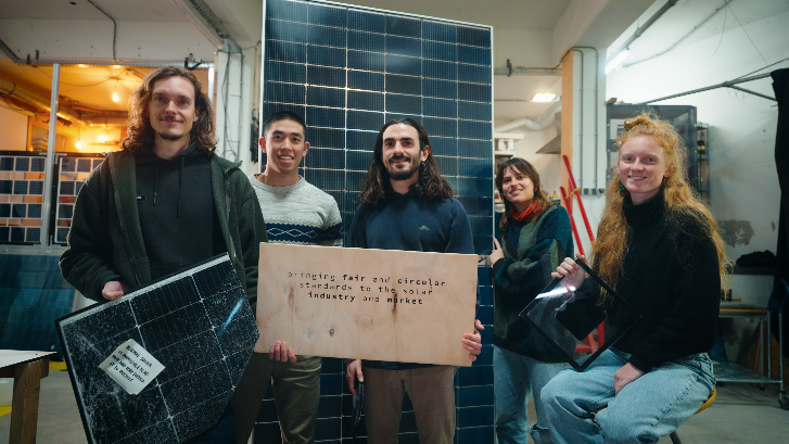 The Biosphere.Solar team